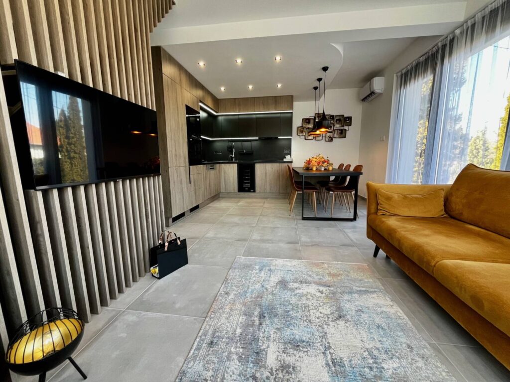 Balatonmáriafürdő, Balatonmáriafürdőn stílusosan berendezett, felújított nyaraló eladó